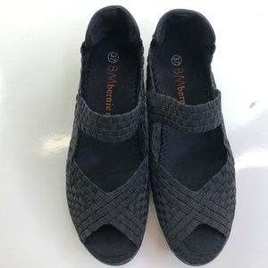 Bernie Mev Open Toe Woven Wedge Strap Sandal Black